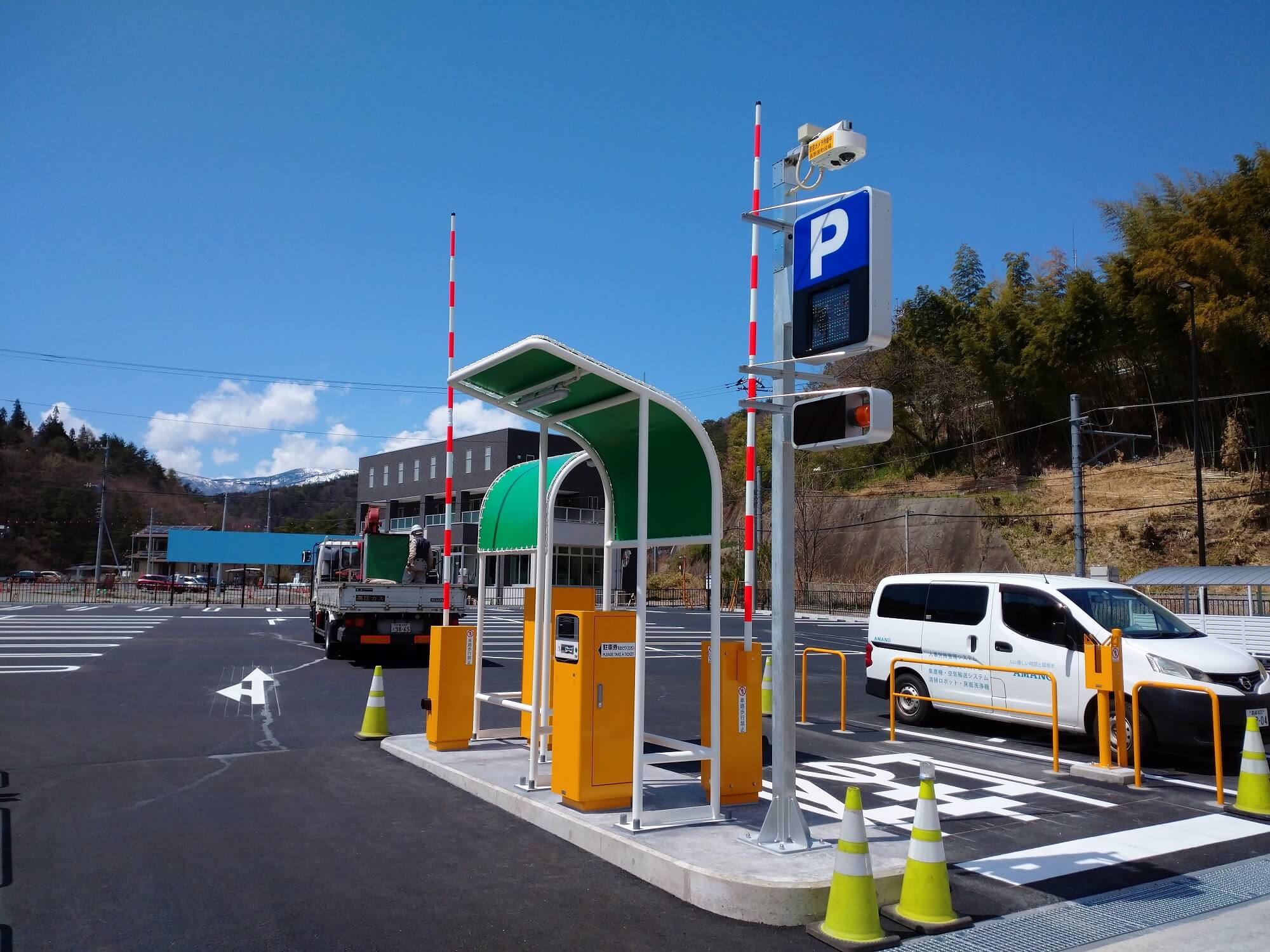 駐車場精算機テント